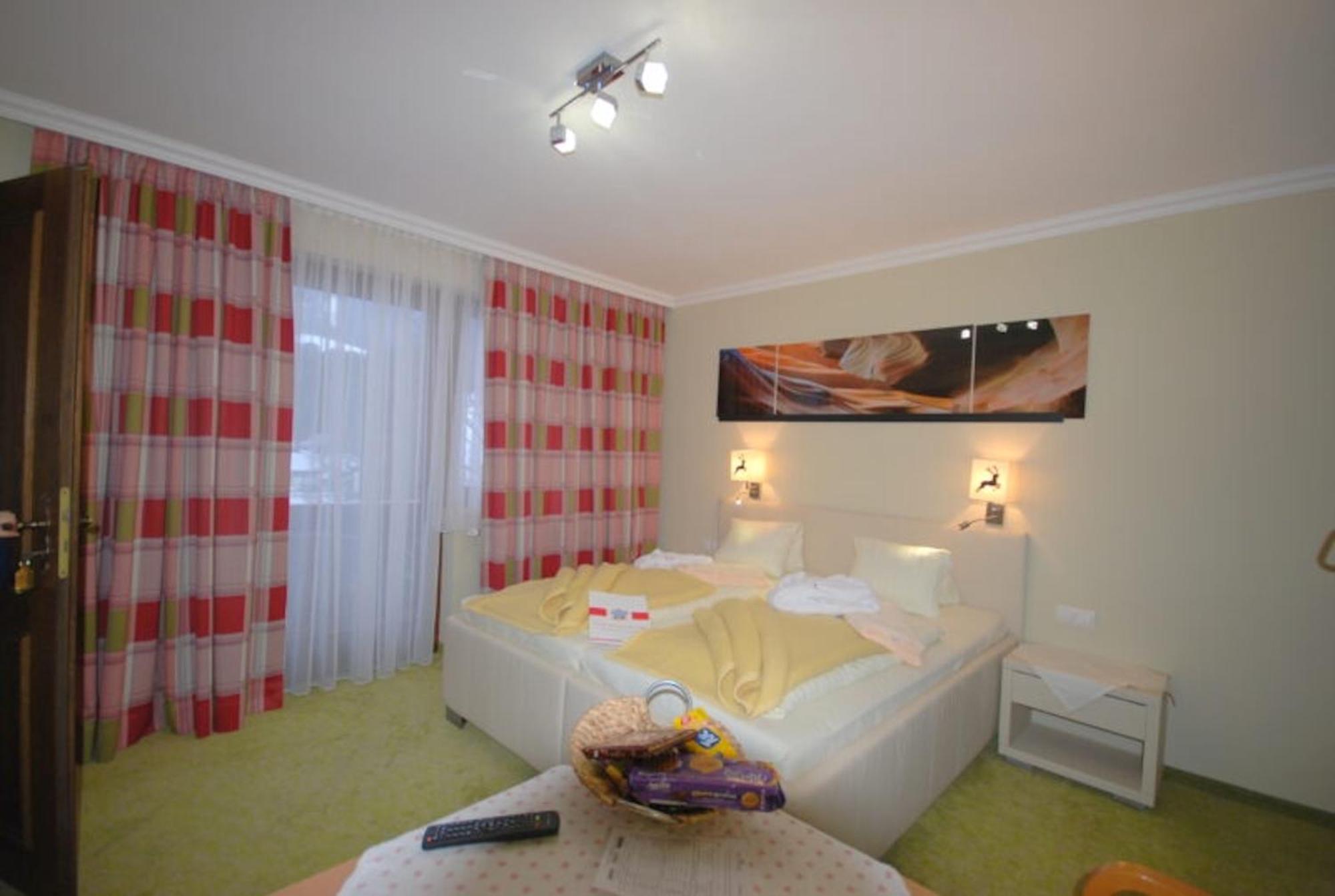 Hotel Vitaler Landauerhof Schladming Bagian luar foto